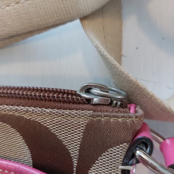 COACH crossbody hand bag - Picture 5 of 16